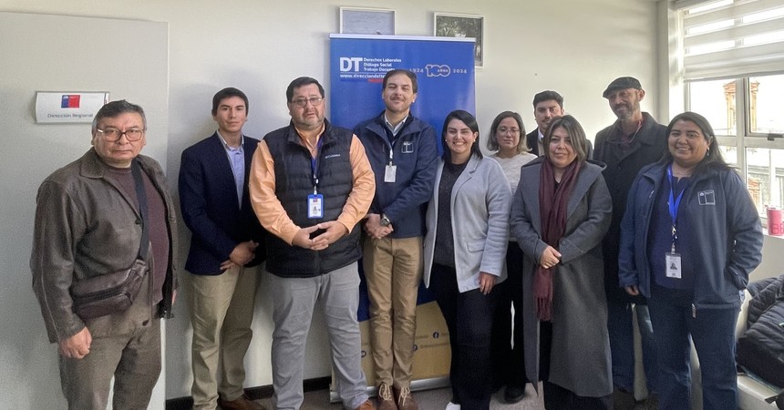 Mediación pone fin a huelga de 14 días en colegio María Auxiliadora de Valdivia