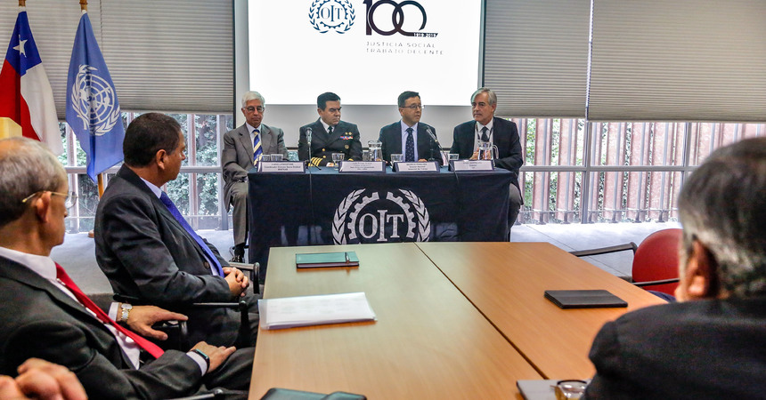 Autoridades de la Dirección del Trabajo, OIT y Directemar inauguran taller de capacitación a fiscalizadores marítimos