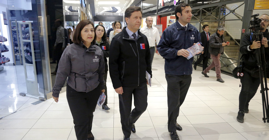 Autoridades del Trabajo informan sobre multas por no cumplir feriado irrenunciable: pueden alcanzar a $3 millones