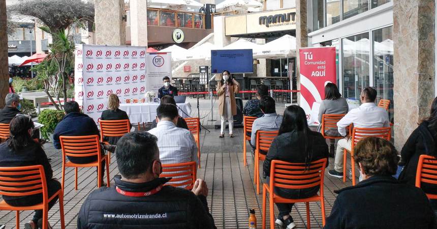 Antofagasta: Directora del Trabajo insta a trabajadores y empleadores a preferir los trámites electrónicos