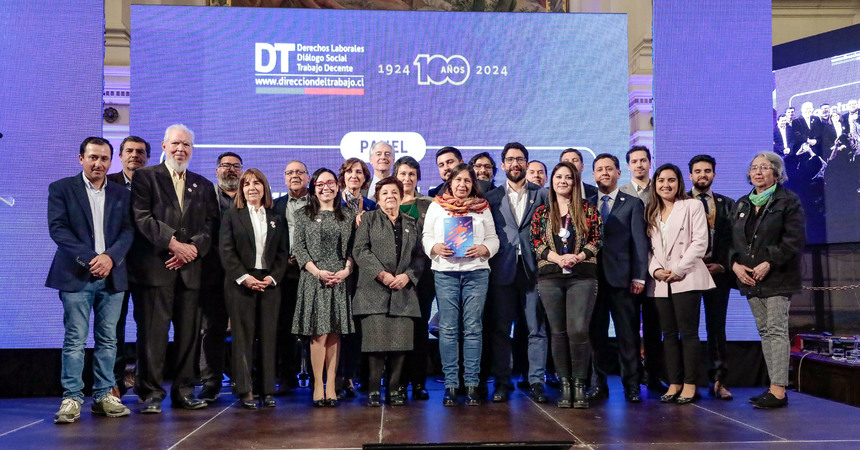 Con mirada de futuro, Dirección del Trabajo cerró conmemoración de un siglo en pos de mejores y más justas relaciones laborales