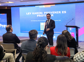 Director Nacional del Trabajo, David Oddó Beas, expone la charla “Aprendizajes de la Ley Karin y gestión temprana de riesgos en el trabajo"